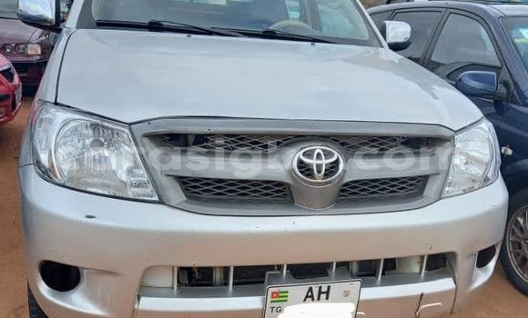 Acheter Occasion Voiture Toyota Hilux Gris à Lomé, Maritime Acheter Occasion Voiture Toyota Hilux Gris à Lomé, Maritime