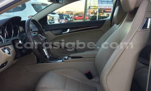 Buy Import Mercedes‒Benz C–Class White Car in Lome in Togo Buy Import Mercedes‒Benz C–Class White Car in Lome in Togo