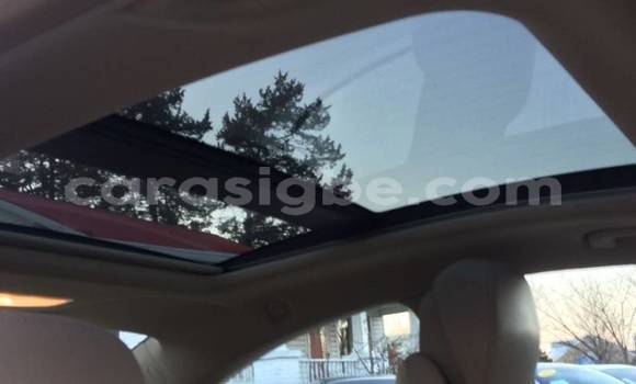 Buy Import Mercedes‒Benz C–Class White Car in Lome in Togo Buy Import Mercedes‒Benz C–Class White Car in Lome in Togo