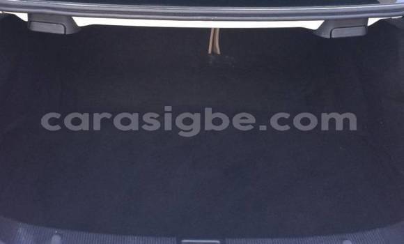 Buy Import Mercedes‒Benz C–Class White Car in Lome in Togo Buy Import Mercedes‒Benz C–Class White Car in Lome in Togo