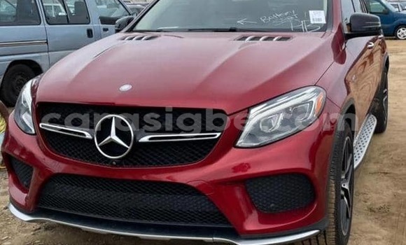 Acheter Occasion Voiture Mercedes‒Benz AMG GLE Rouge à Lomé, Maritime