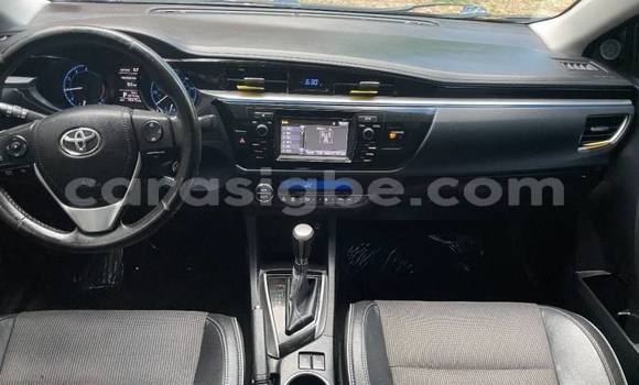 Acheter Import Voiture Toyota Corolla Bleu à Lomé, Maritime Acheter Import Voiture Toyota Corolla Bleu à Lomé, Maritime