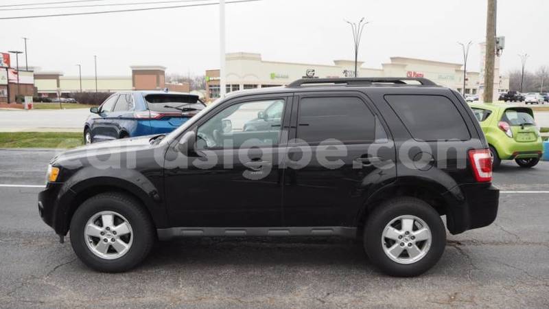 Big with watermark ford escape togo amlame 5939