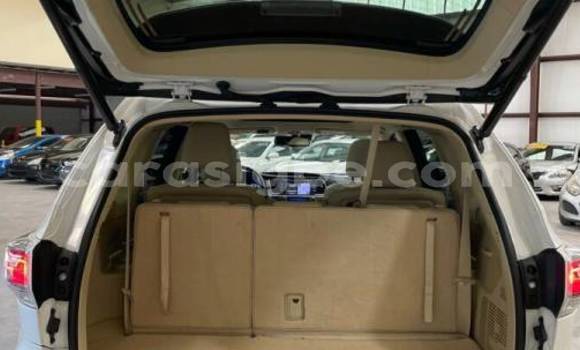 Acheter Import Voiture Toyota Highlander Blanc à Atakpamé, Togo Acheter Import Voiture Toyota Highlander Blanc à Atakpamé, Togo