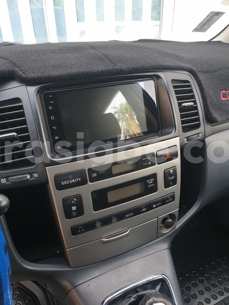 Buy new toyota corolla verso blue car in lome in togo - carasigbe