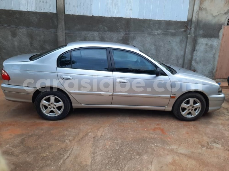 Big with watermark toyota avensis togo lome 5959