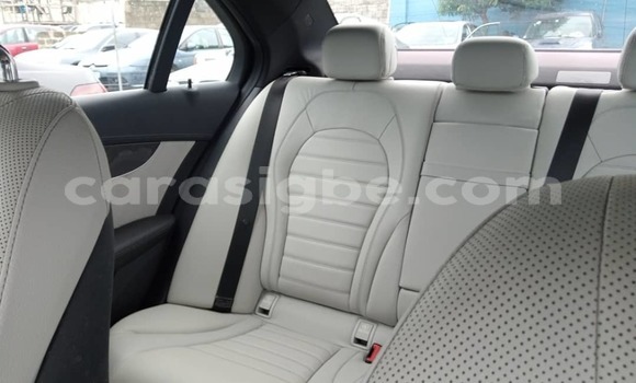Acheter Occasion Voiture Mercedes-Benz C-Classe Gris à Lomé, Togo Acheter Occasion Voiture Mercedes-Benz C-Classe Gris à Lomé, Togo