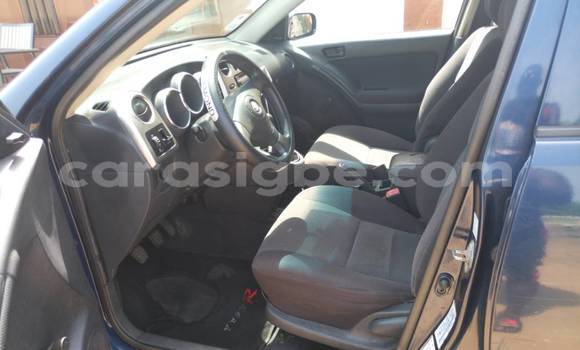 Buy Used Toyota Matrix Blue Car in Lome in Togo Buy Used Toyota Matrix Blue Car in Lome in Togo