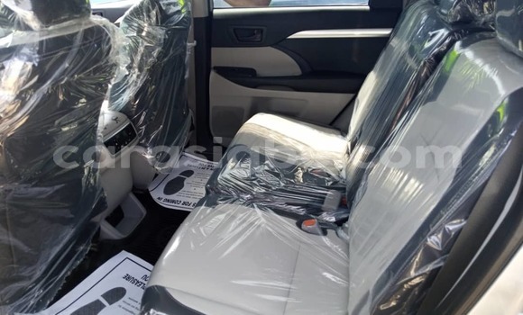 Acheter Occasion Voiture Toyota Highlander Gris à Lomé, Maritime Acheter Occasion Voiture Toyota Highlander Gris à Lomé, Maritime