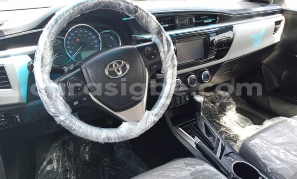 Buy Used Toyota Corolla White Car in Lome in Togo Buy Used Toyota Corolla White Car in Lome in Togo
