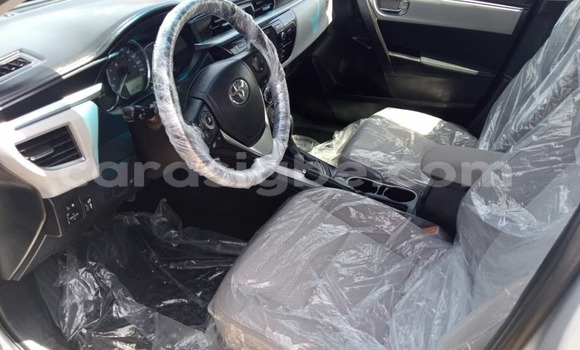 Buy Used Toyota Corolla White Car in Lome in Togo Buy Used Toyota Corolla White Car in Lome in Togo