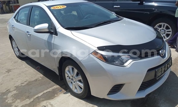 Buy Used Toyota Corolla White Car in Lome in Togo Buy Used Toyota Corolla White Car in Lome in Togo