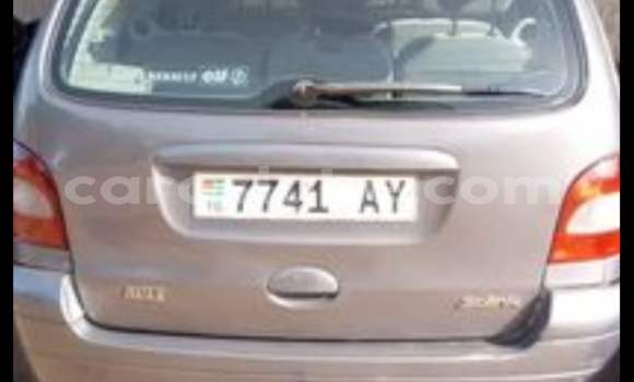 Acheter Occasion Voiture Renault Scenic Gris à Lomé, Togo Acheter Occasion Voiture Renault Scenic Gris à Lomé, Togo