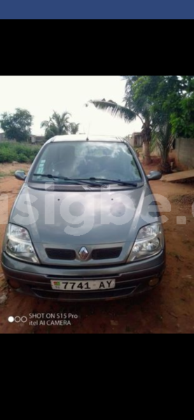 Big with watermark renault scenic togo lome 5982
