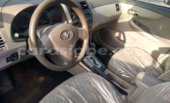 Buy Used Toyota Corolla White Car in Lome in Maritime Buy Used Toyota Corolla White Car in Lome in Maritime