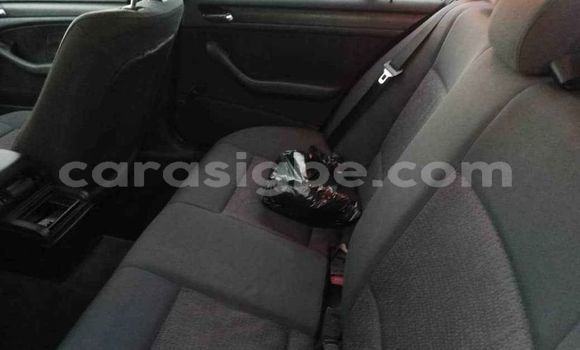 Buy Used BMW 3–Series Black Car in Lome in Togo Buy Used BMW 3–Series Black Car in Lome in Togo