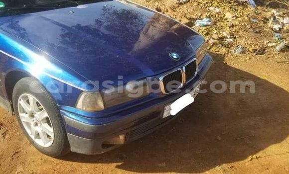 Buy Used BMW 3–Series Blue Car in Lome in Togo Buy Used BMW 3–Series Blue Car in Lome in Togo