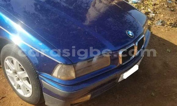 Buy Used BMW 3–Series Blue Car in Lome in Togo Buy Used BMW 3–Series Blue Car in Lome in Togo