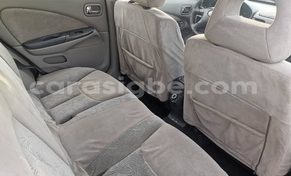 Buy Used Nissan Almera Green Car in Lome in Togo Buy Used Nissan Almera Green Car in Lome in Togo