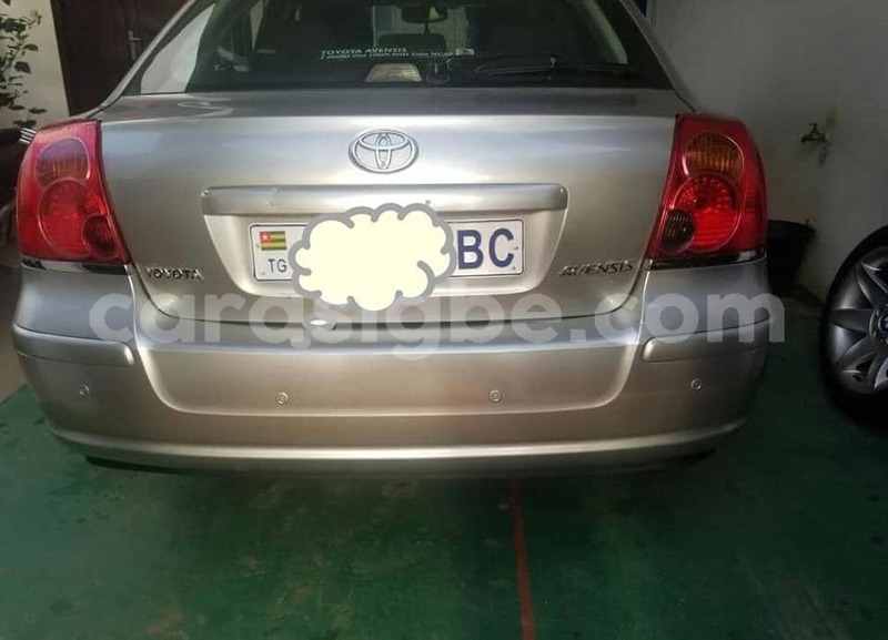 Big with watermark toyota avensis togo lome 6012
