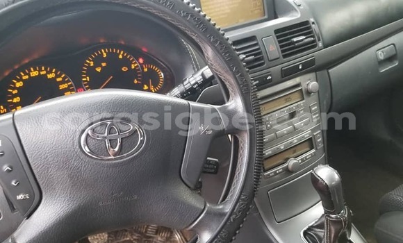 Buy Used Toyota Avensis Silver Car in Lome in Togo Buy Used Toyota Avensis Silver Car in Lome in Togo