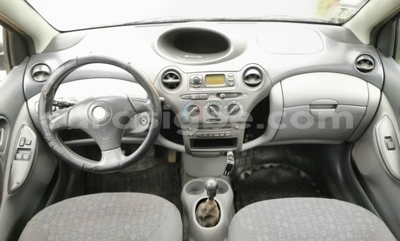 Buy Used Toyota Yaris Blue Car in Lome in Togo Buy Used Toyota Yaris Blue Car in Lome in Togo