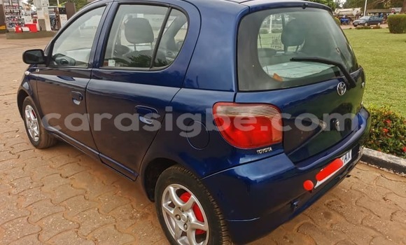 Buy Used Toyota Yaris Blue Car in Lome in Togo Buy Used Toyota Yaris Blue Car in Lome in Togo