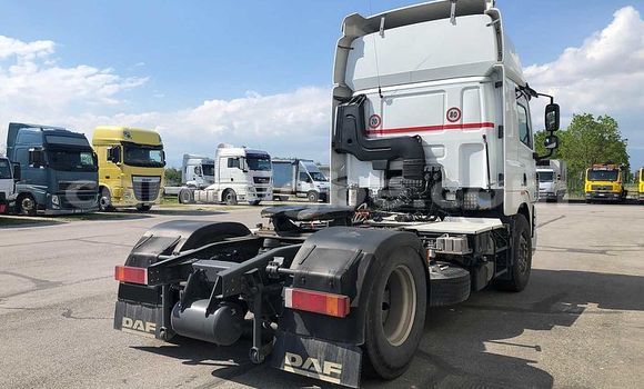 Acheter Occasion Utilitaire DAF CF Blanc à Lomé, Togo Acheter Occasion Utilitaire DAF CF Blanc à Lomé, Togo