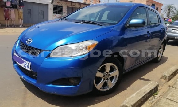 Buy Used Toyota Matrix Blue Car in Lome in Togo Buy Used Toyota Matrix Blue Car in Lome in Togo