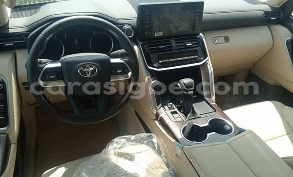 Buy Used Toyota Land Cruiser Black Car in Lome in Togo Buy Used Toyota Land Cruiser Black Car in Lome in Togo