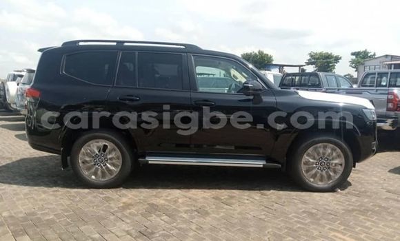 Buy Used Toyota Land Cruiser Black Car in Lome in Togo Buy Used Toyota Land Cruiser Black Car in Lome in Togo