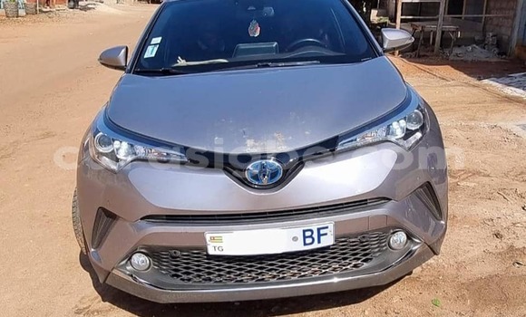 Buy Used Toyota C-HR Other Car in Lome in Togo Buy Used Toyota C-HR Other Car in Lome in Togo