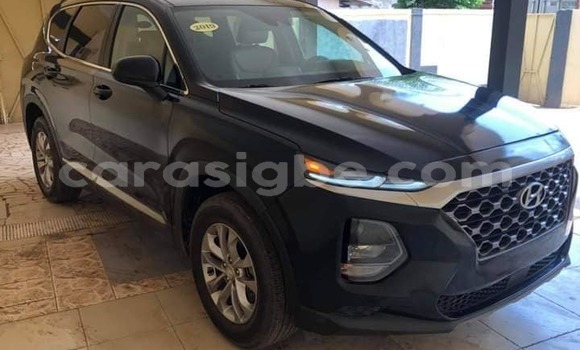 Buy Used Hyundai Santa Fe Black Car in Lome in Togo Buy Used Hyundai Santa Fe Black Car in Lome in Togo