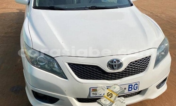 Acheter Occasion Voiture Toyota Camry Blanc à Lomé, Togo Acheter Occasion Voiture Toyota Camry Blanc à Lomé, Togo