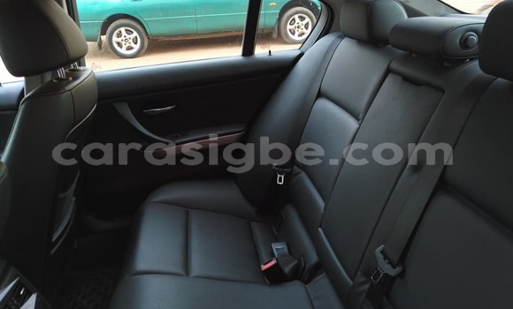 Buy Used BMW 3–Series Silver Car in Lome in Togo Buy Used BMW 3–Series Silver Car in Lome in Togo