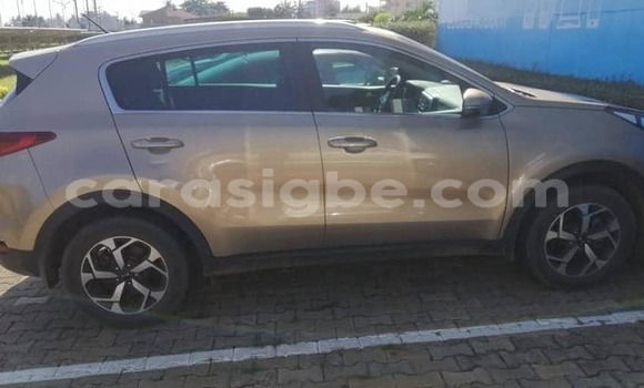 Buy Used Kia Sportage Brown Car in Lome in Togo Buy Used Kia Sportage Brown Car in Lome in Togo