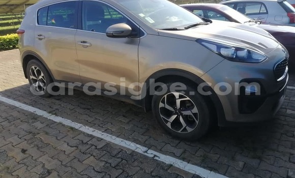 Buy Used Kia Sportage Brown Car in Lome in Togo Buy Used Kia Sportage Brown Car in Lome in Togo