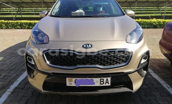 Buy Used Kia Sportage Brown Car in Lome in Togo Buy Used Kia Sportage Brown Car in Lome in Togo