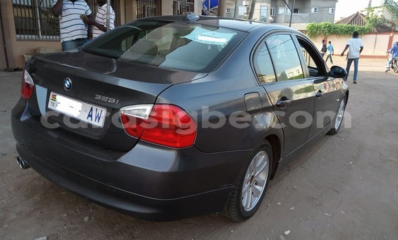 Buy Used BMW 3–Series Silver Car in Lome in Togo Buy Used BMW 3–Series Silver Car in Lome in Togo