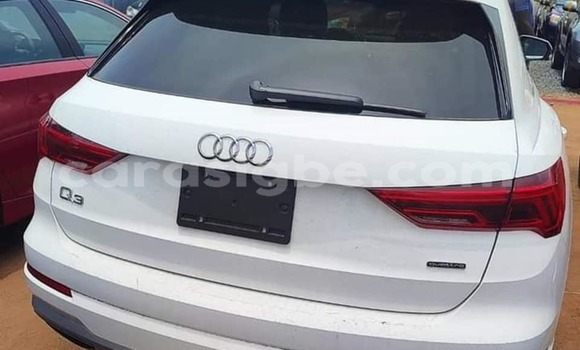 Acheter Occasion Voiture Audi Q3 Blanc à Lomé, Togo Acheter Occasion Voiture Audi Q3 Blanc à Lomé, Togo