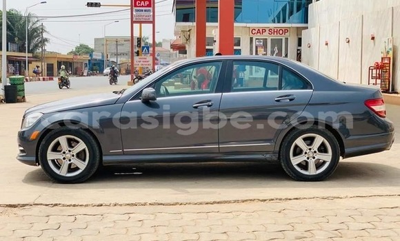 Buy Used Mercedes-Benz C-Classe Black Car in Lome in Togo Buy Used Mercedes-Benz C-Classe Black Car in Lome in Togo