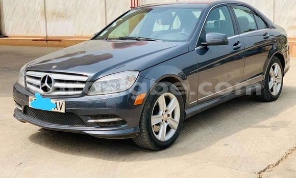 Buy Used Mercedes-Benz C-Classe Black Car in Lome in Togo Buy Used Mercedes-Benz C-Classe Black Car in Lome in Togo