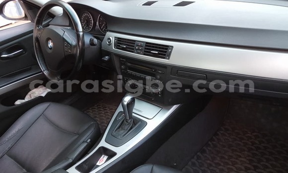 Buy Used BMW 3–Series Silver Car in Lome in Togo Buy Used BMW 3–Series Silver Car in Lome in Togo