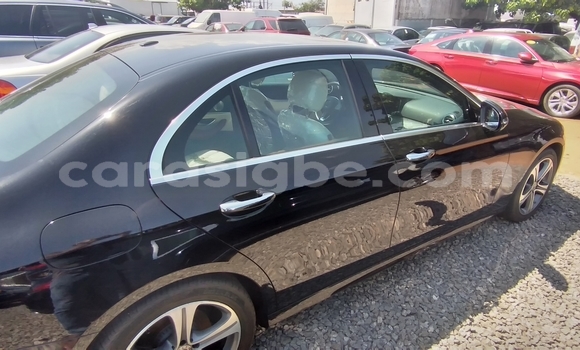 Acheter Occasion Voiture Mercedes‒Benz E-klasse AMG Noir à Lomé, Togo Acheter Occasion Voiture Mercedes‒Benz E-klasse AMG Noir à Lomé, Togo