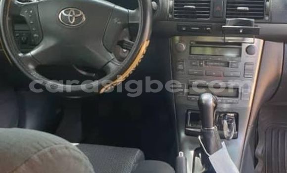 Buy Used Toyota Avensis Blue Car in Lome in Togo Buy Used Toyota Avensis Blue Car in Lome in Togo