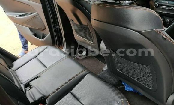 Buy Used Hyundai Tucson Blue Car in Lome in Togo Buy Used Hyundai Tucson Blue Car in Lome in Togo