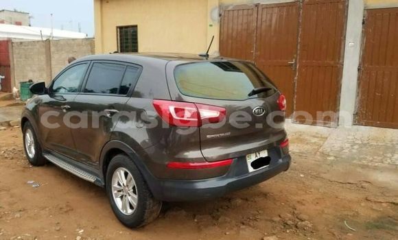 Acheter Occasion Voiture Kia Sportage Marron à Lomé, Togo Acheter Occasion Voiture Kia Sportage Marron à Lomé, Togo