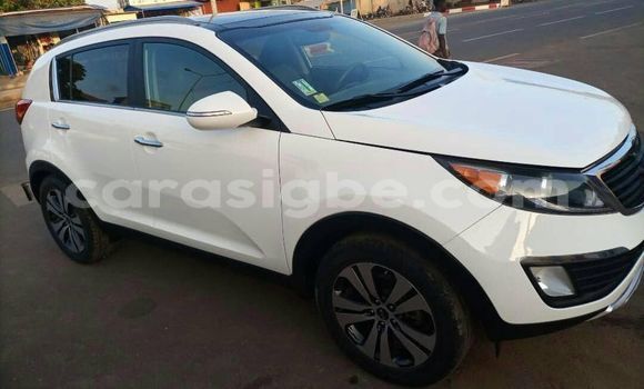 Buy Used Kia Sportage White Car in Lome in Togo Buy Used Kia Sportage White Car in Lome in Togo