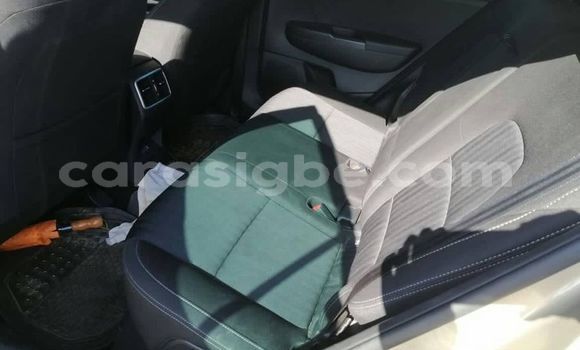 Buy Used Kia Sportage Brown Car in Lome in Togo Buy Used Kia Sportage Brown Car in Lome in Togo