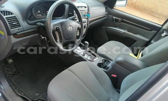 Buy Used Hyundai Santa Fe Silver Car in Lome in Togo Buy Used Hyundai Santa Fe Silver Car in Lome in Togo
